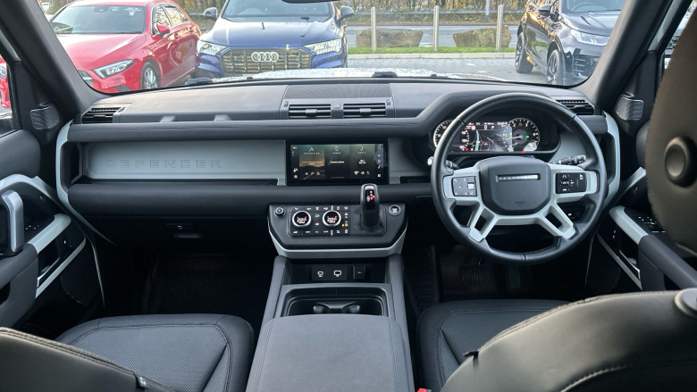 Land Rover Defender 3.0 D250 X-Dynamic SE 90 3dr Auto Diesel Estate